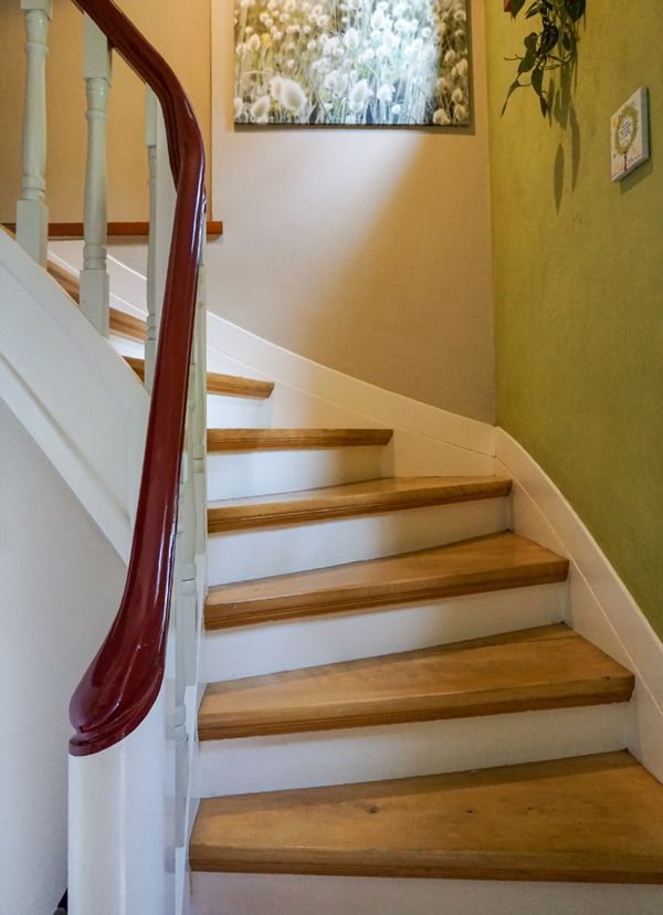 paus-referenz-treppenhaus-stufen